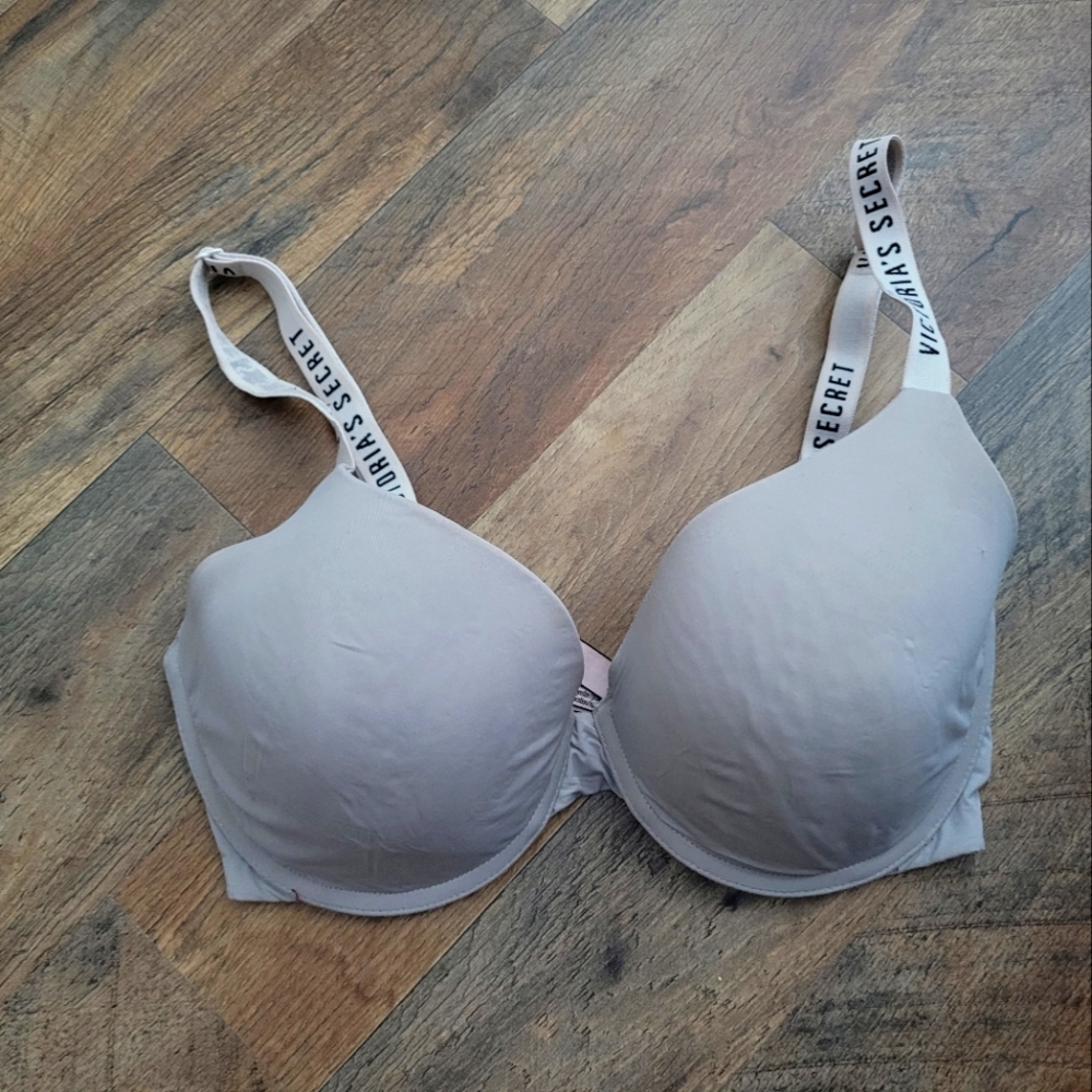Victoria's Secret Bra 32DD